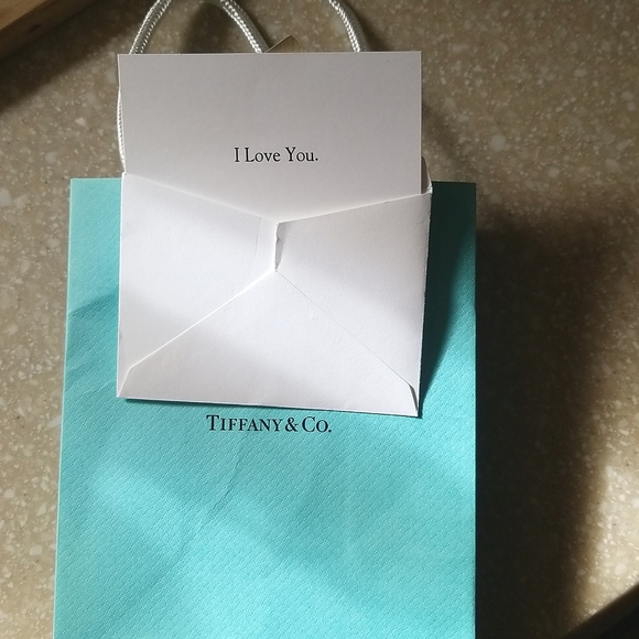 Authentic Tiffany & Co. Gift bag, with I Love You card. - Picture 3 of 4